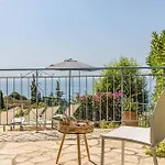 Mounda 빌라 Ratzaklíon