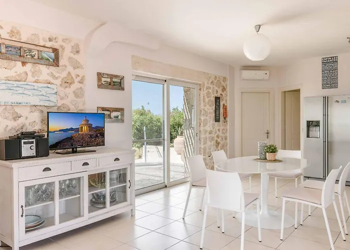 Mounda * Ρατζακλί