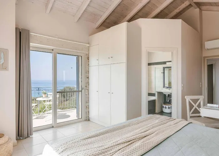 Mounda Βίλα Ρατζακλί