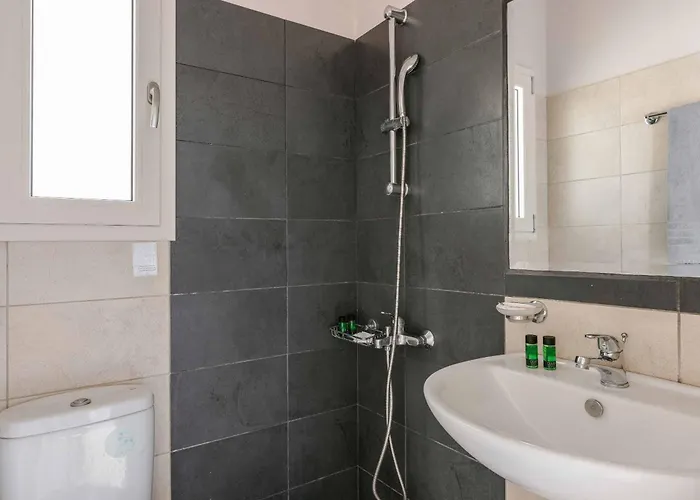 Mounda Βίλα Ρατζακλί